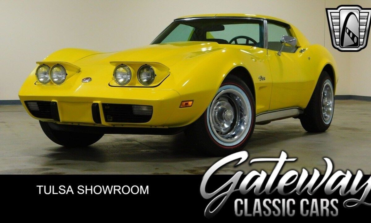 Chevrolet Corvette  1976