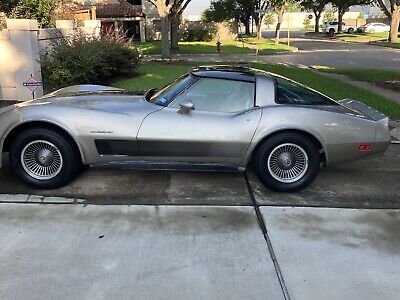 Chevrolet Corvette  1982