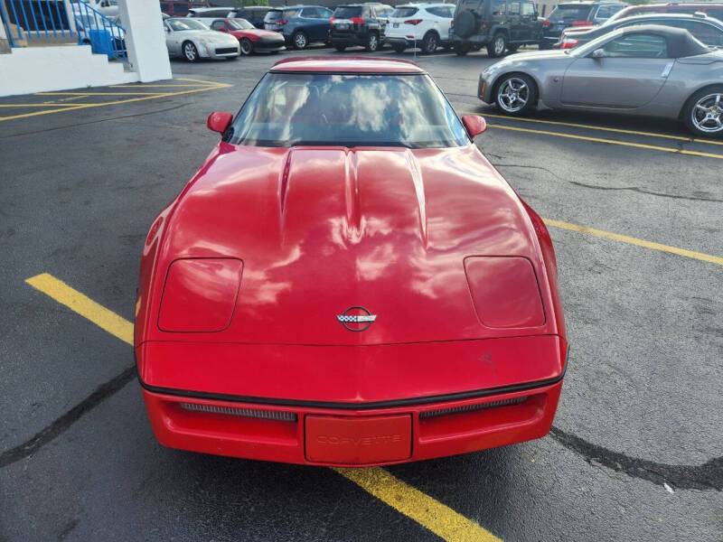 Chevrolet-Corvette-1985-1