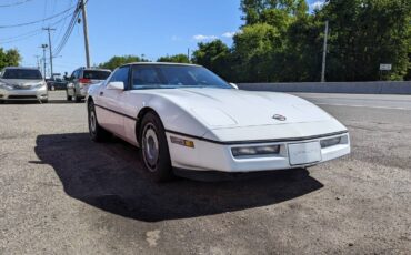 Chevrolet-Corvette-1985-2