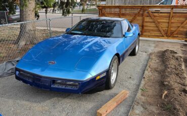 Chevrolet-Corvette-1985