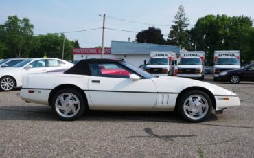 Chevrolet-Corvette-1988-1