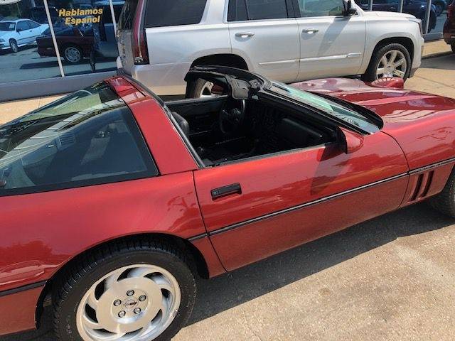 Chevrolet-Corvette-1988-18