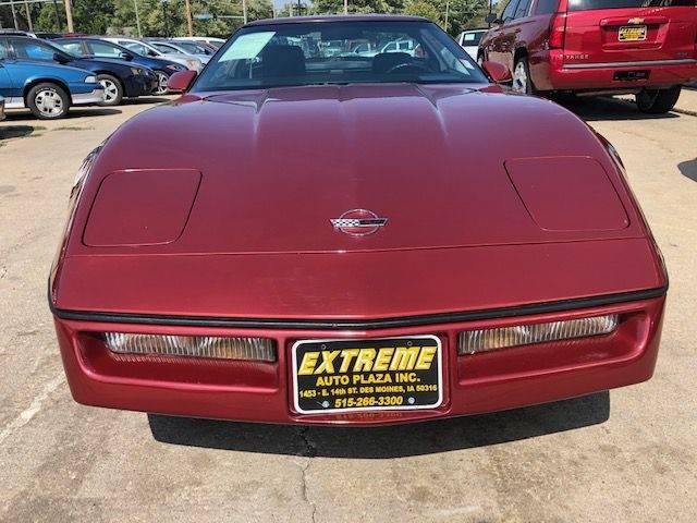 Chevrolet-Corvette-1988-5