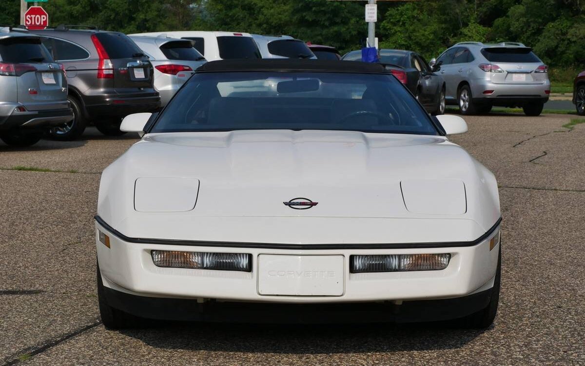 Chevrolet-Corvette-1988-7