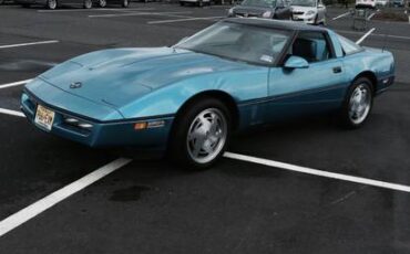 Chevrolet-Corvette-1989-15