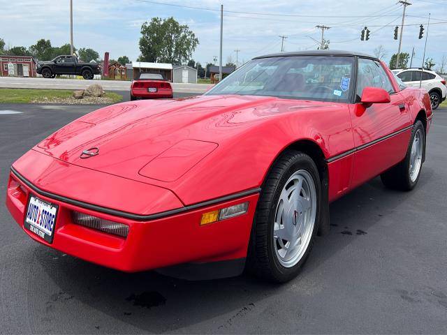 Chevrolet-Corvette-1989-3