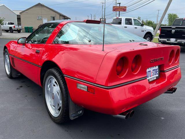 Chevrolet-Corvette-1989-5