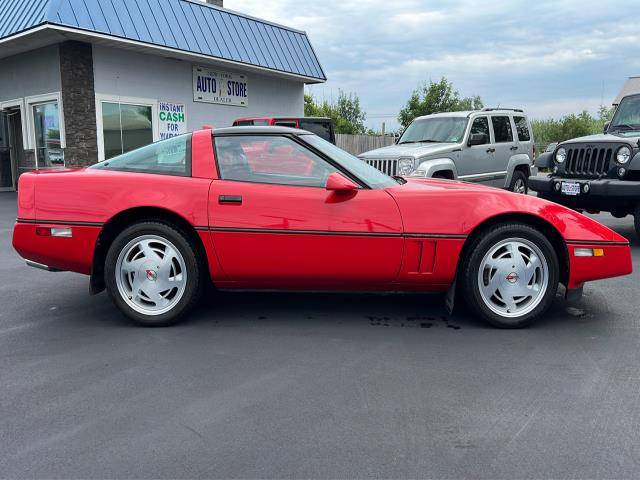 Chevrolet-Corvette-1989-9