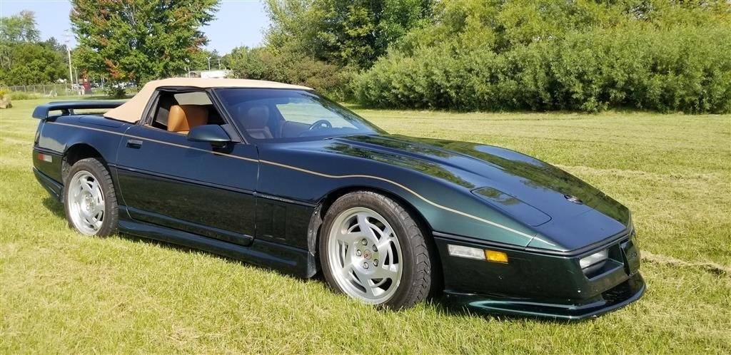 Chevrolet-Corvette-1990-15