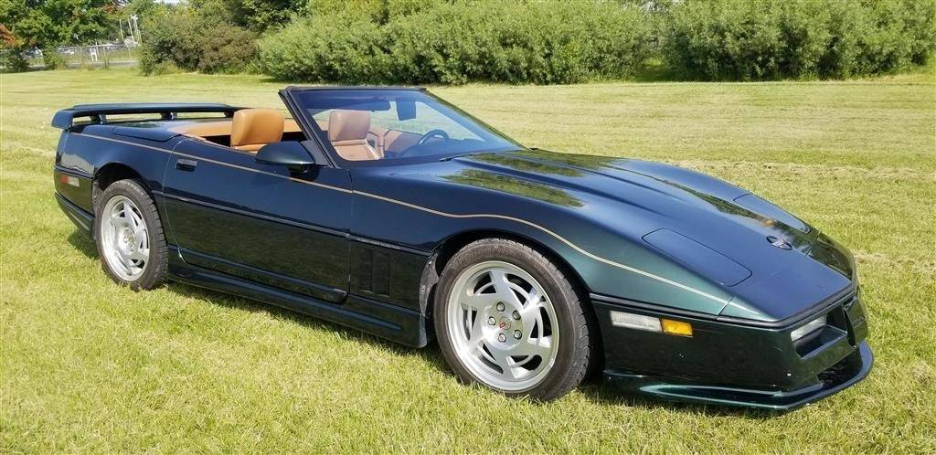 Chevrolet-Corvette-1990-17