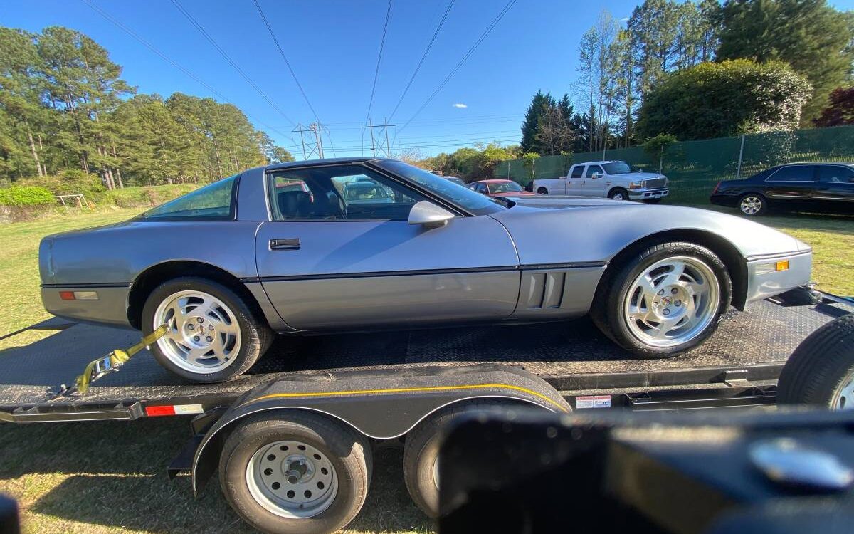 Chevrolet-Corvette-1990-2