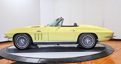 Chevrolet-Corvette-Cabriolet-1966-5