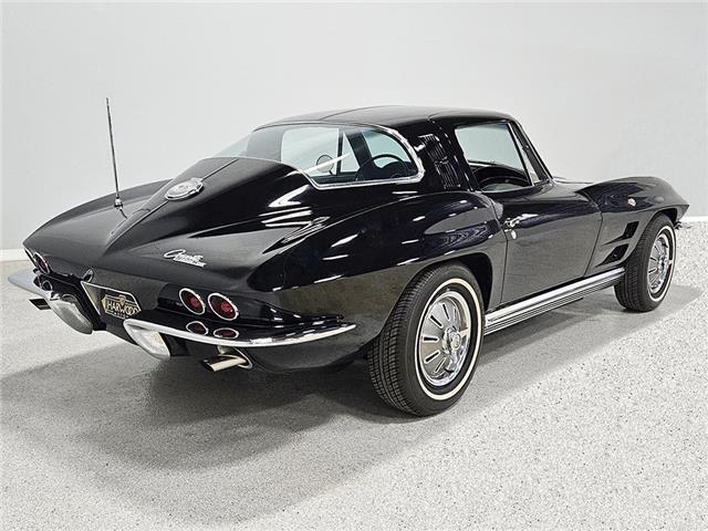 Chevrolet-Corvette-Coupe-1964-4