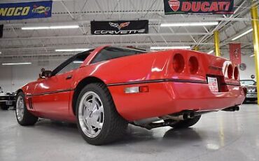 Chevrolet-Corvette-Coupe-1988-18