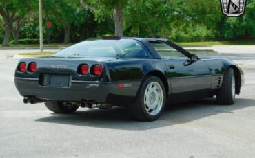 Chevrolet-Corvette-Coupe-1991-10