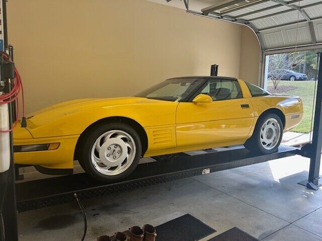 Chevrolet Corvette Coupe 1991