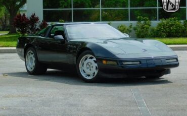 Chevrolet-Corvette-Coupe-1991-2