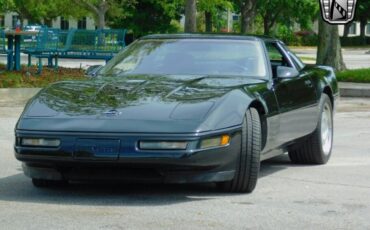 Chevrolet-Corvette-Coupe-1991-3