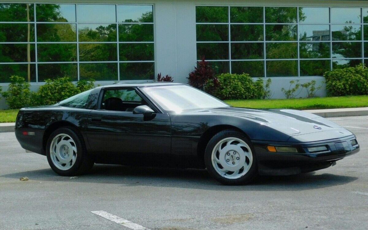 Chevrolet-Corvette-Coupe-1991-6