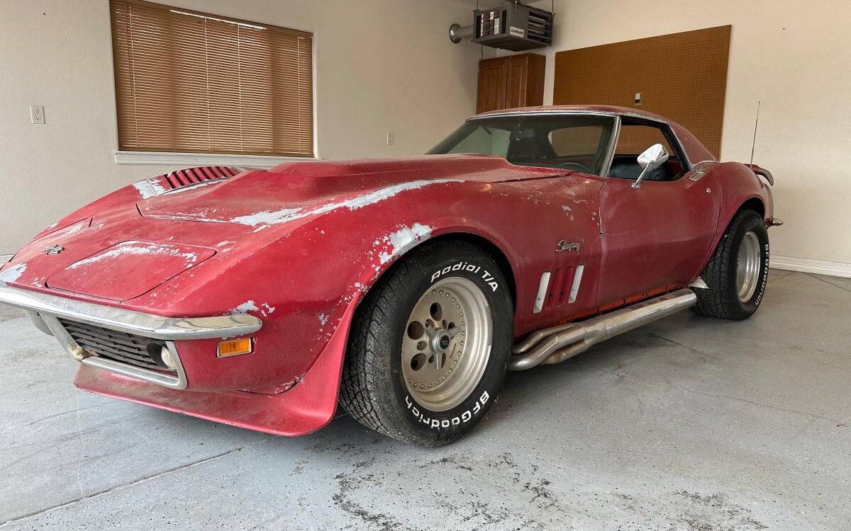 Chevrolet-Corvette-convertible-1969-23