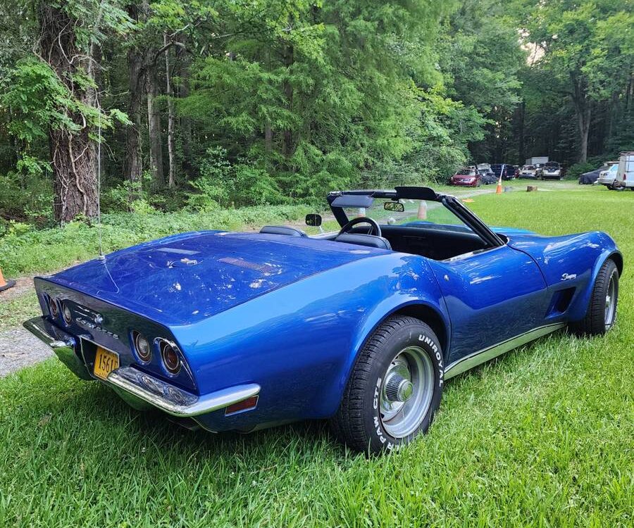 Chevrolet-Corvette-convertible-1973-4