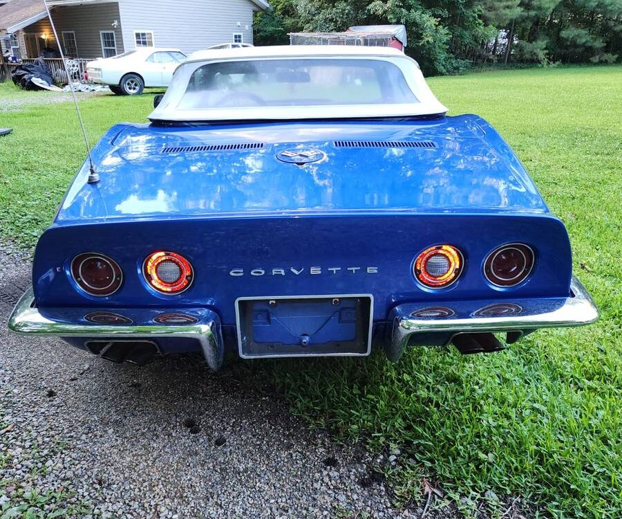 Chevrolet-Corvette-convertible-1973-5