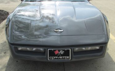 Chevrolet-Corvette-convertible-1987-5