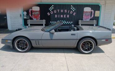 Chevrolet-Corvette-convertible-1987