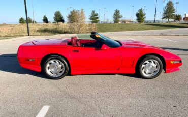 Chevrolet-Corvette-convertible-1994-2