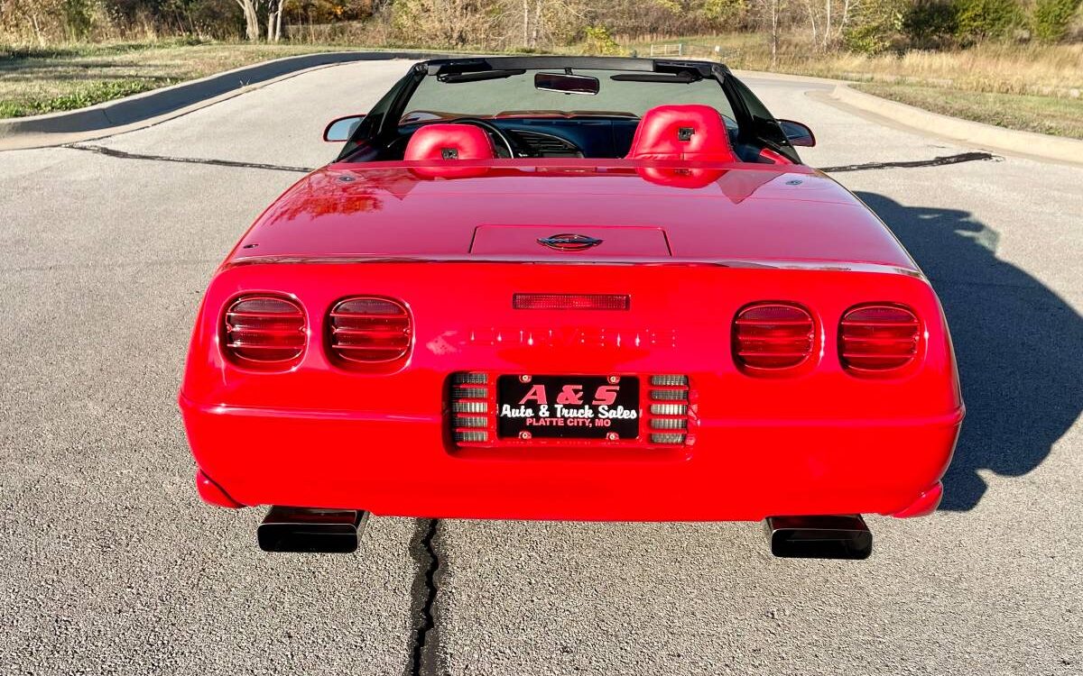 Chevrolet-Corvette-convertible-1994-4