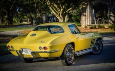 Chevrolet-Corvette-coupe-1966-21