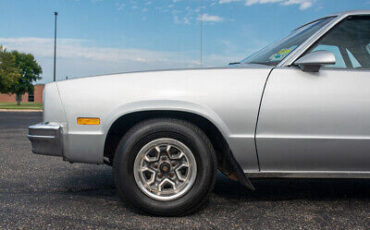 Chevrolet-El-Camino-Pickup-1986-3