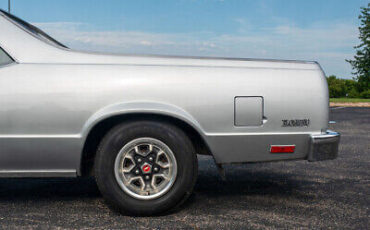 Chevrolet-El-Camino-Pickup-1986-4