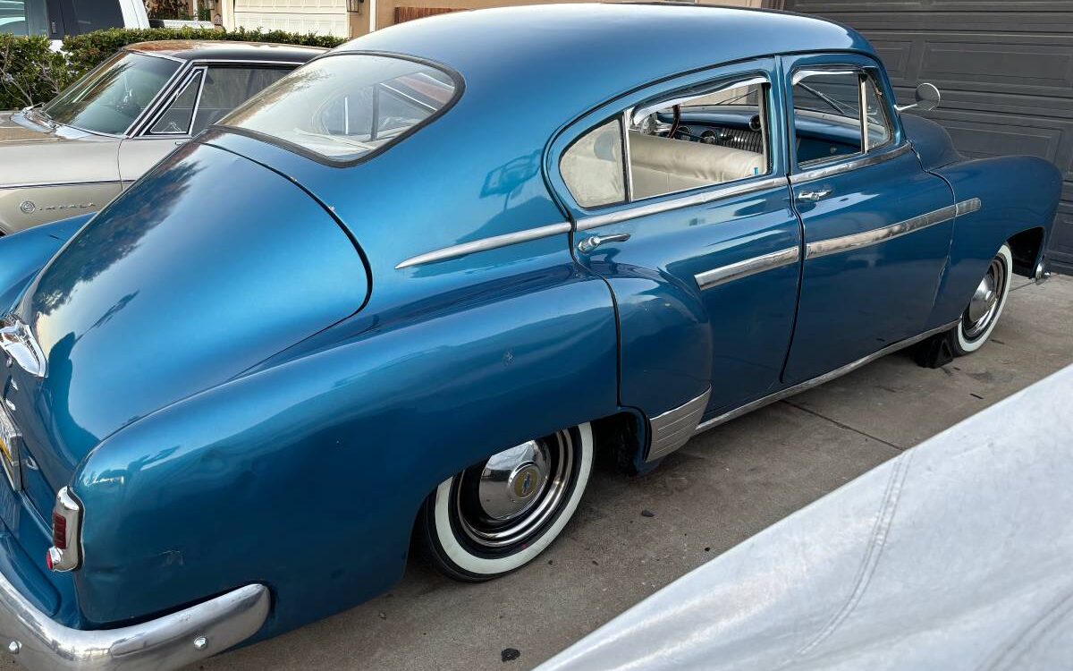 Chevrolet-Fleetline-1951-6