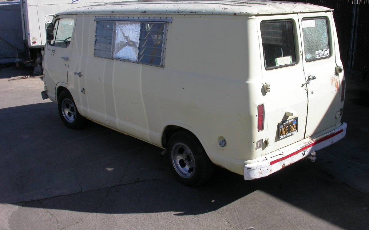 Chevrolet-G-10-1968-2