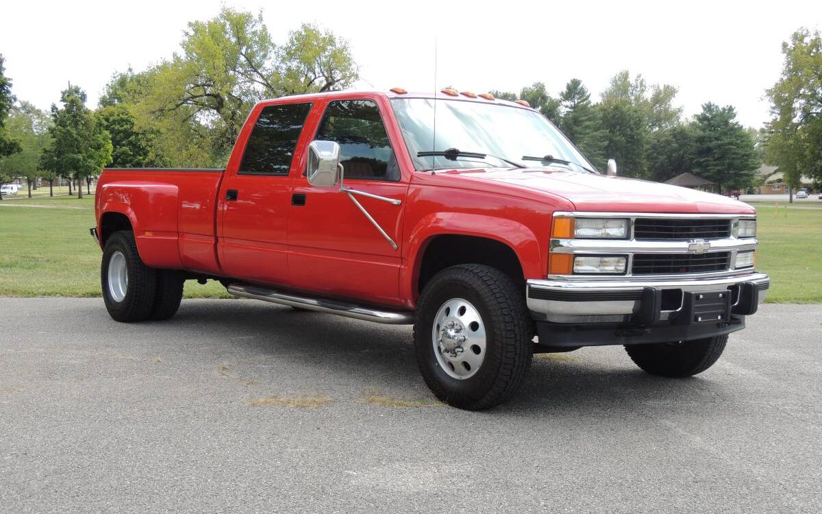 Chevrolet-K3500-diesel-1994