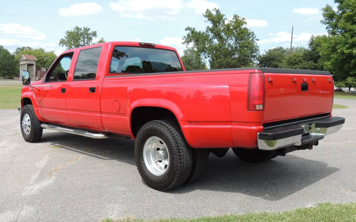 Chevrolet-K3500-diesel-1994-4