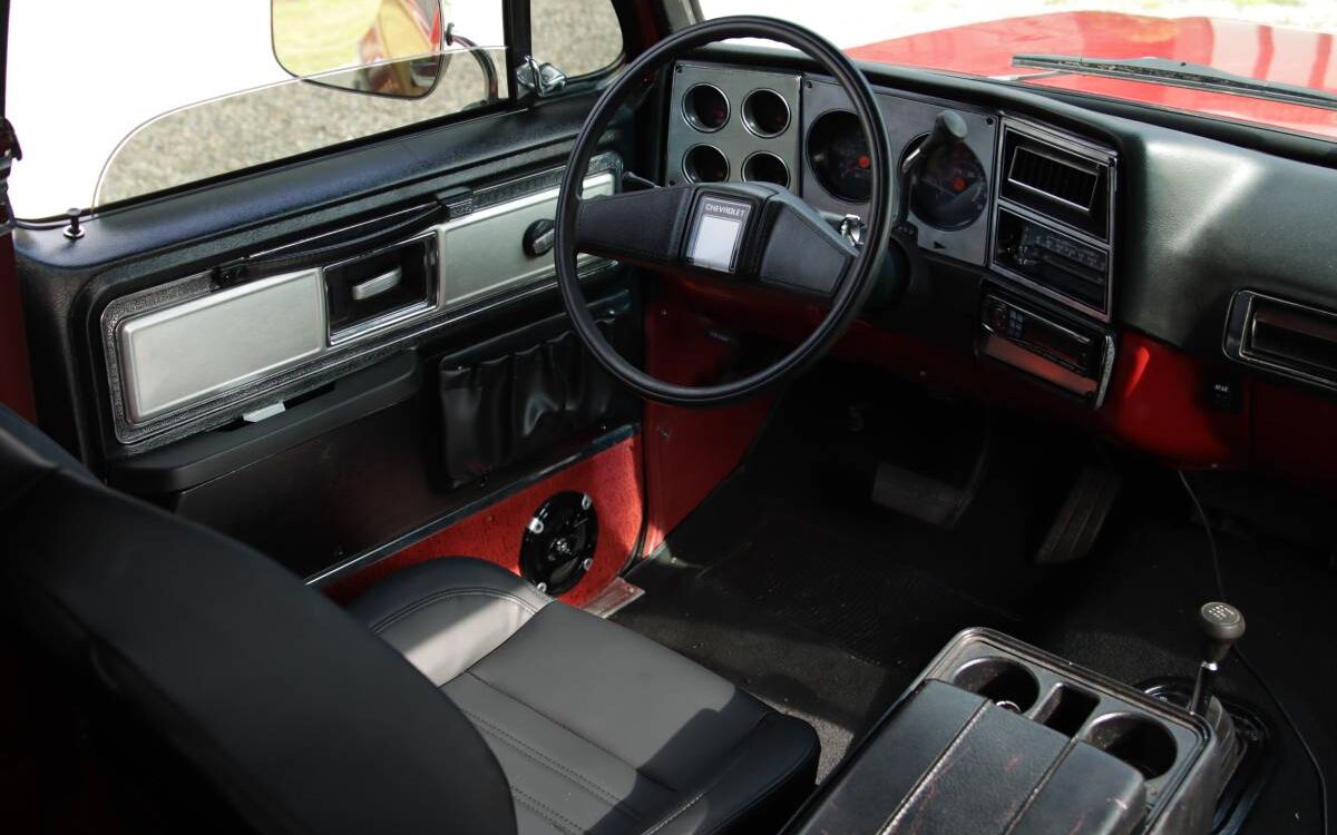 Chevrolet-K5-blazer-1980-11