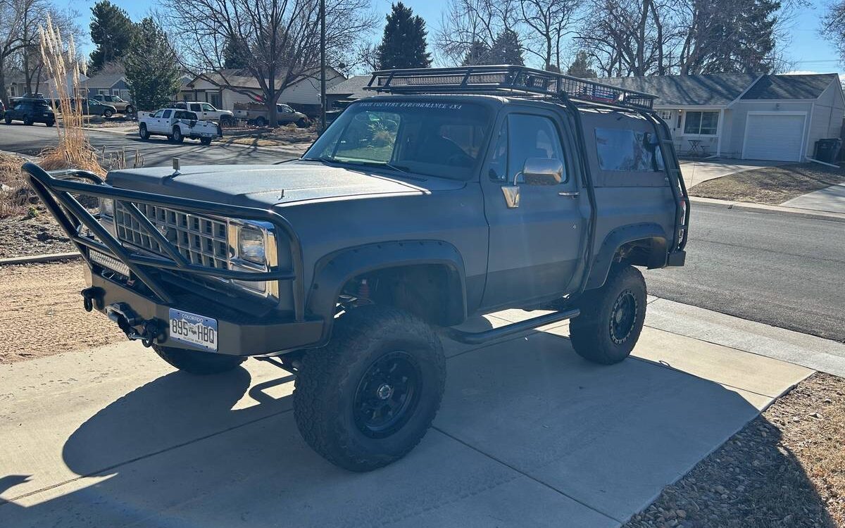 Chevrolet-K5-blazer-1980-3