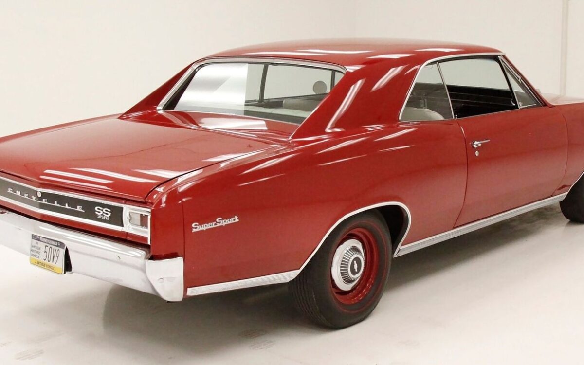 Chevrolet-Malibu-1966-3