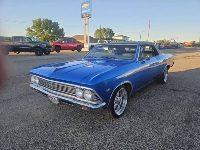 Chevrolet-Malibu-convertible-1966-12