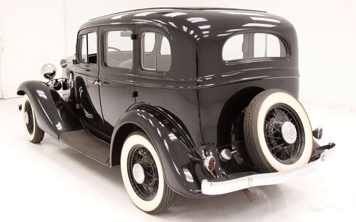 Chevrolet-Master-Berline-1933-2