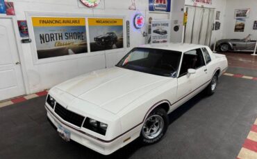 Chevrolet-Monte-carlo-ss-1985-6