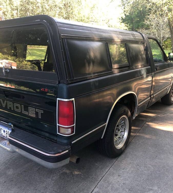 Chevrolet-S-10-pickup-12-ton-nominal-1992-8