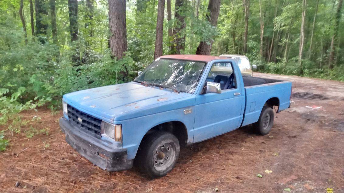 Chevrolet-S10-pickup-1986-1