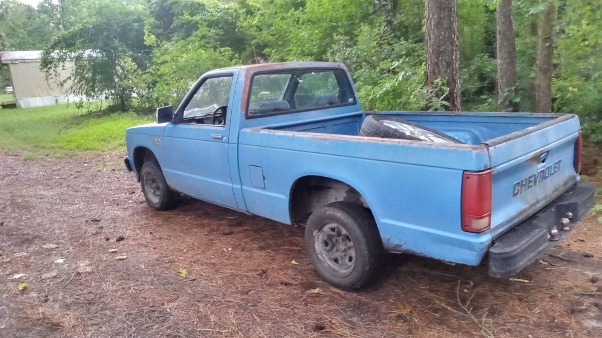 Chevrolet-S10-pickup-1986