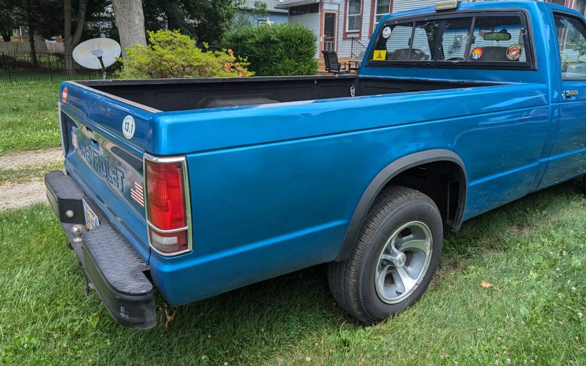 Chevrolet-S10-pickup-1988-1