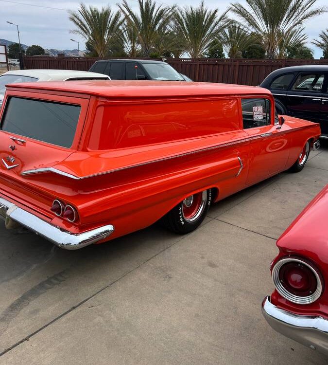 Chevrolet-Sedan-delivery-1960-2