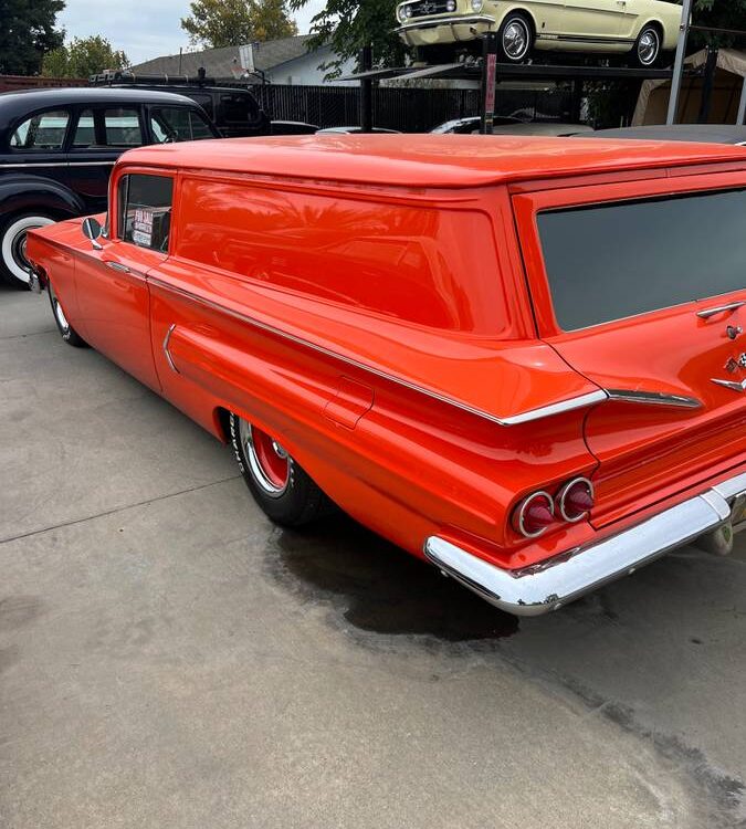 Chevrolet-Sedan-delivery-1960-3